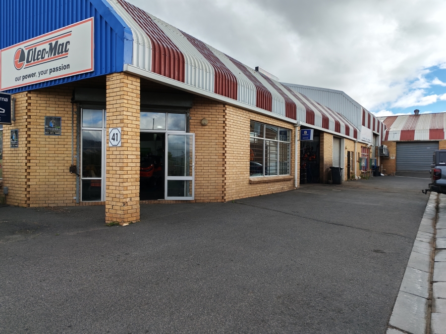 To Let commercial Property for Rent in Somerset West Business Park Western Cape